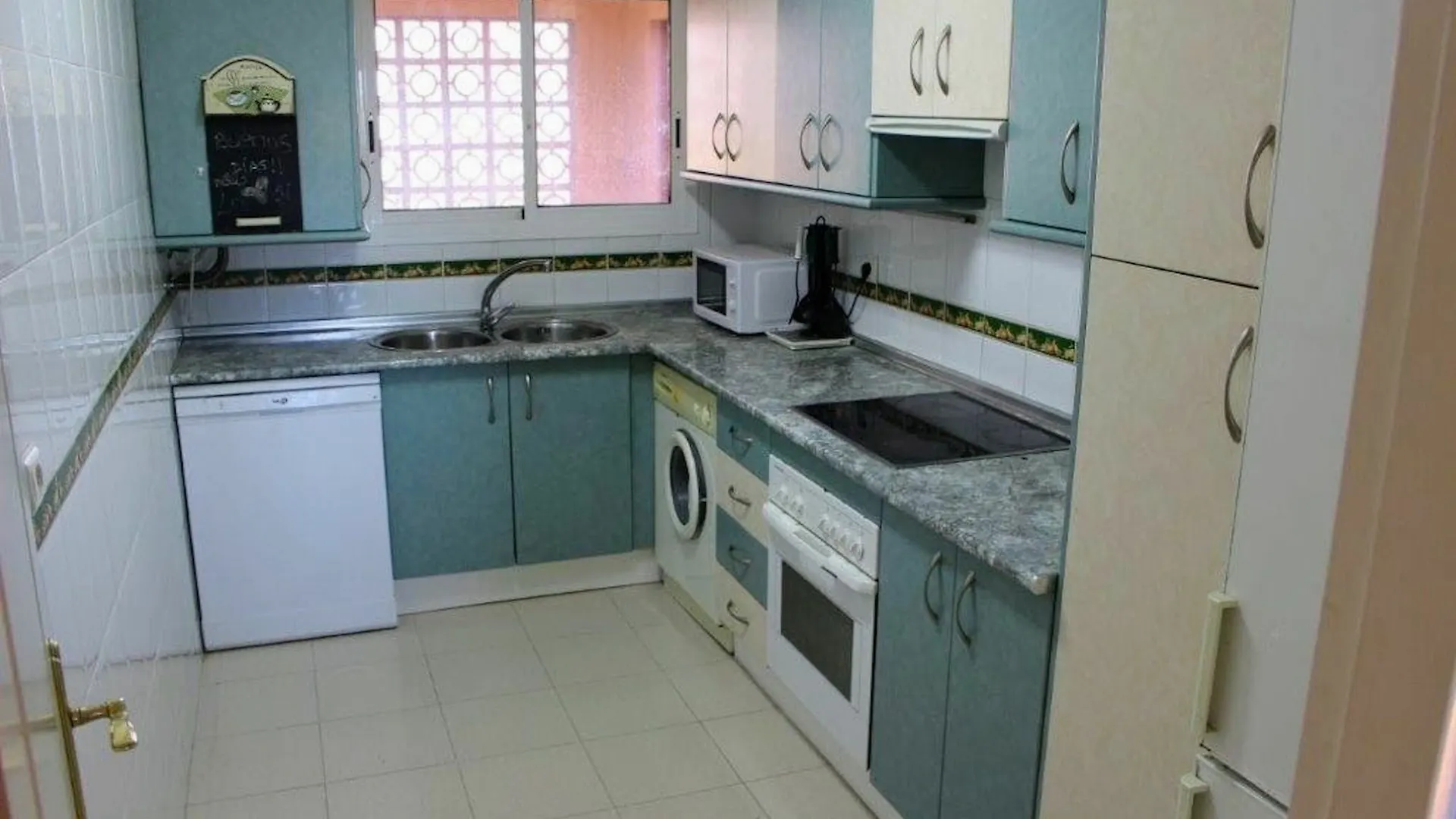Blue Kingfisher Apartment Marbella 0*,  Spagna