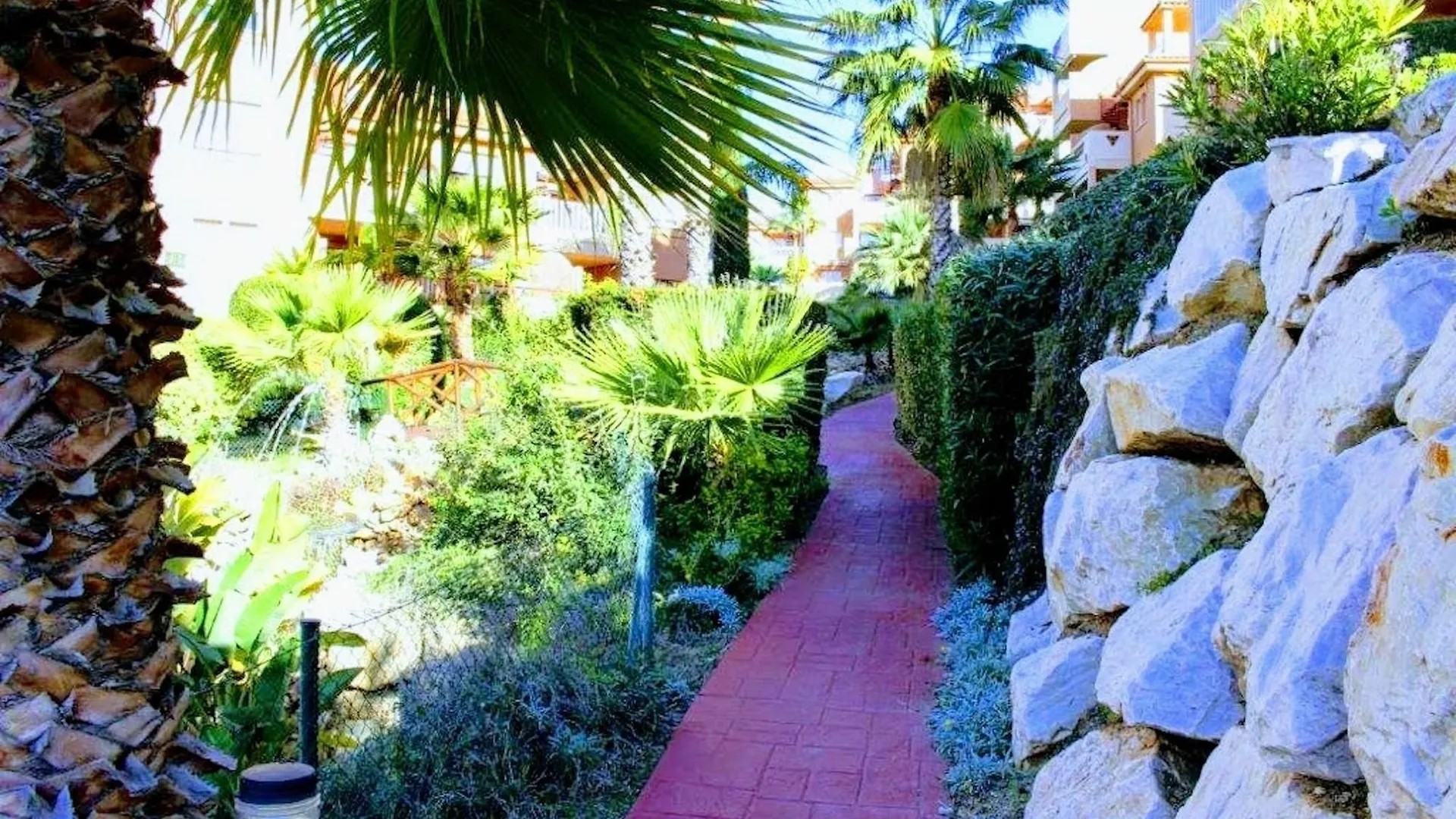 Blue Kingfisher Apartment Marbella